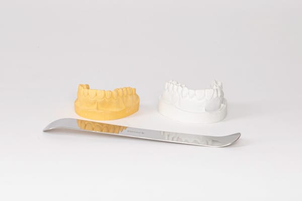 ADENTA® SUPERHARTGIPS THIXOTROPE