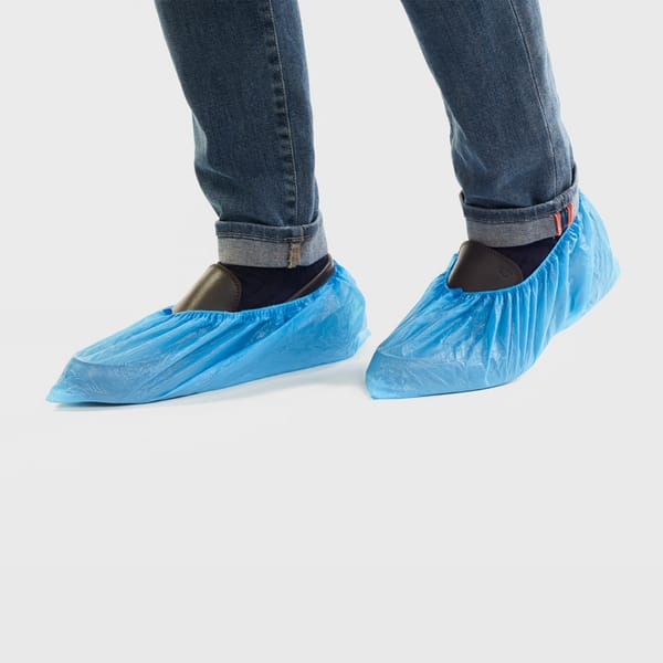 Medical shoe covers for dental clinics 270420