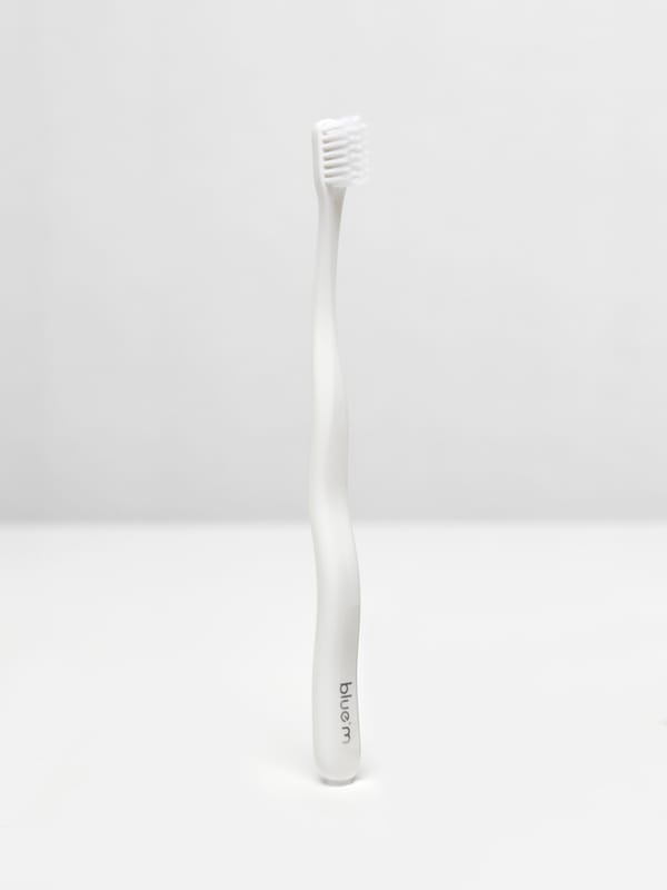 blue®m surgical toothbrush