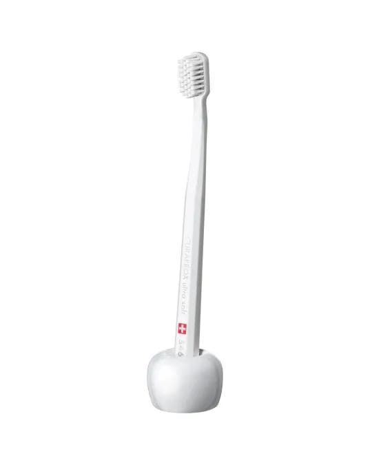 Toothbrush holder