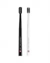 Spazzolino Black is white, nero-bianco, 2 pz. – Curaden AG, Toothbrushes