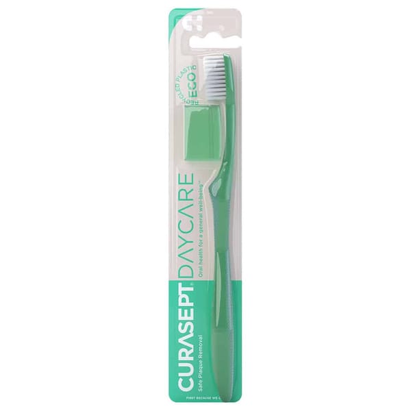 CURASEPT DAYCARE TOOTHBRUSH MEDIUM