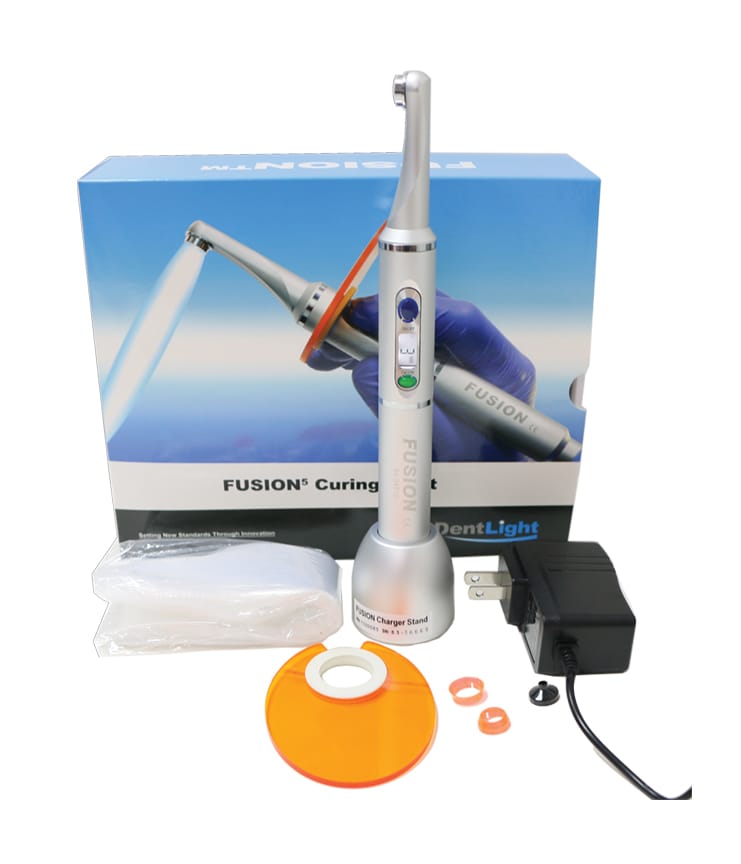 FUSION Plus – DentLight Inc., Lichtpolymerisationsgeräte und Zubehör