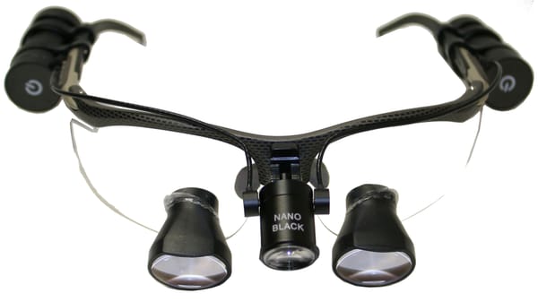 Nano Black – Lumière pour loupes