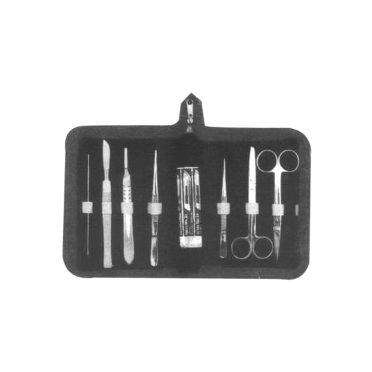 Surgical Instruments Kit TRI-18-186