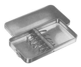 Box with support 120 x 65 x 13 mm(ohne Bulldogklemmen)