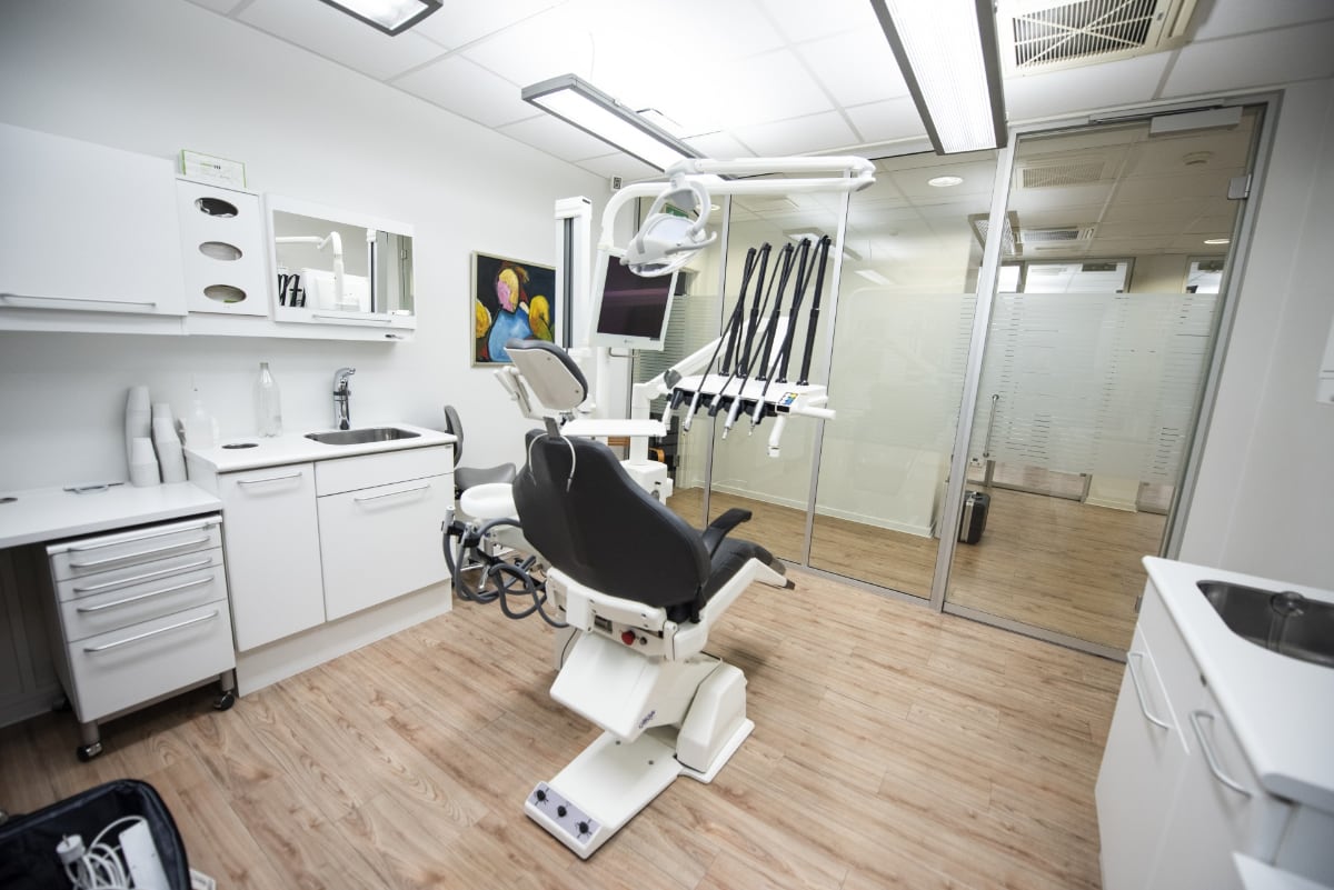 UNIC 5D – Heka Dental A/S, Dental Chairs & Units