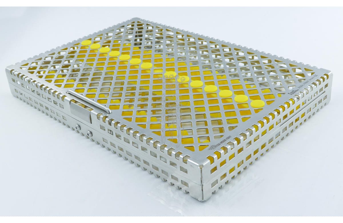 Steri-Wash-Tray 280x190x34mm Silikone gelb – Carl Martin, Trays, Sterilcontainer und Zubehör