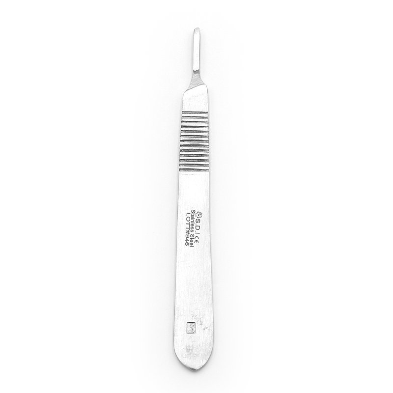 Precision Mastery: Scalpel Handle No.3 for Surgical Excellence – Absolute Sport Srl Skeema Dental Italia, Scalpels & Blades