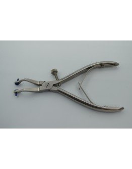 Efficient Extraction: Precision Crown Remover Pliers for Dental Professionals