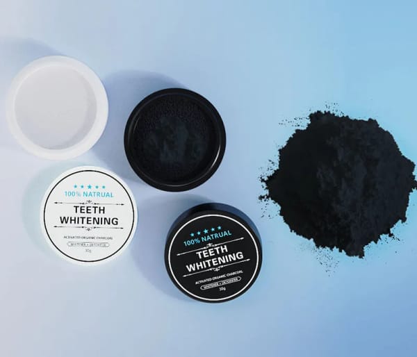 Poudre blanchissante dentaire au charbon naturel 100 %