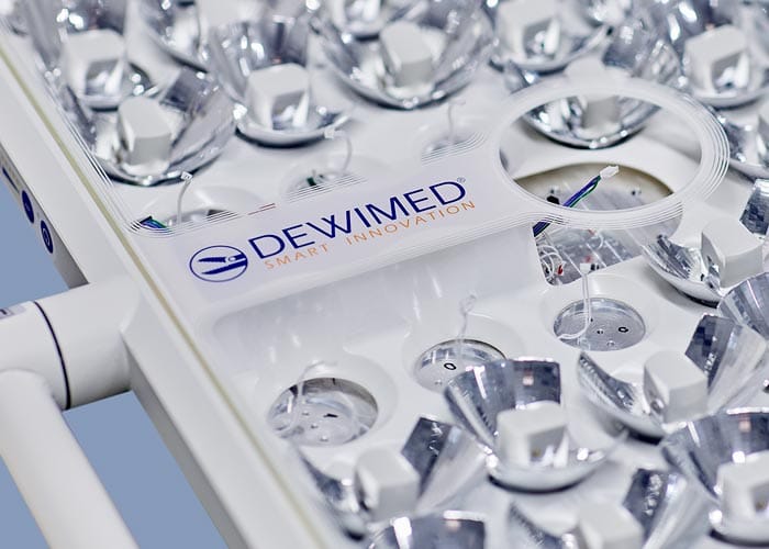 Lámparas de quirófano DEWILUX – Dewimed Medizintechnik GmbH, Surgical Lights, Ceiling and Work Lights