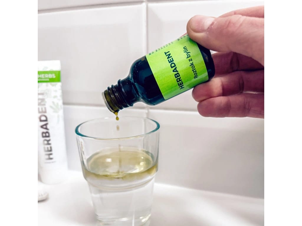 HERBADENT Bylinný roztok na ďasná 25 ml – HERBADENT, Mouth Rinse Solutions