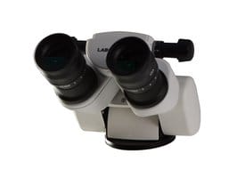 Ergonomic Head tiltable from 0° to 210° with IPD and f170 – Labomed Europe b.v., Loupes and Microscopes