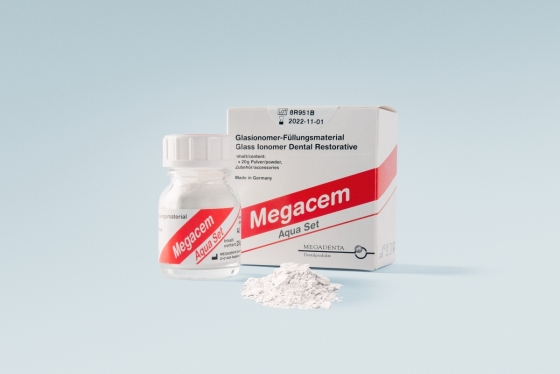 Megacem – Glasionomer-Zement für Zahnfüllungen