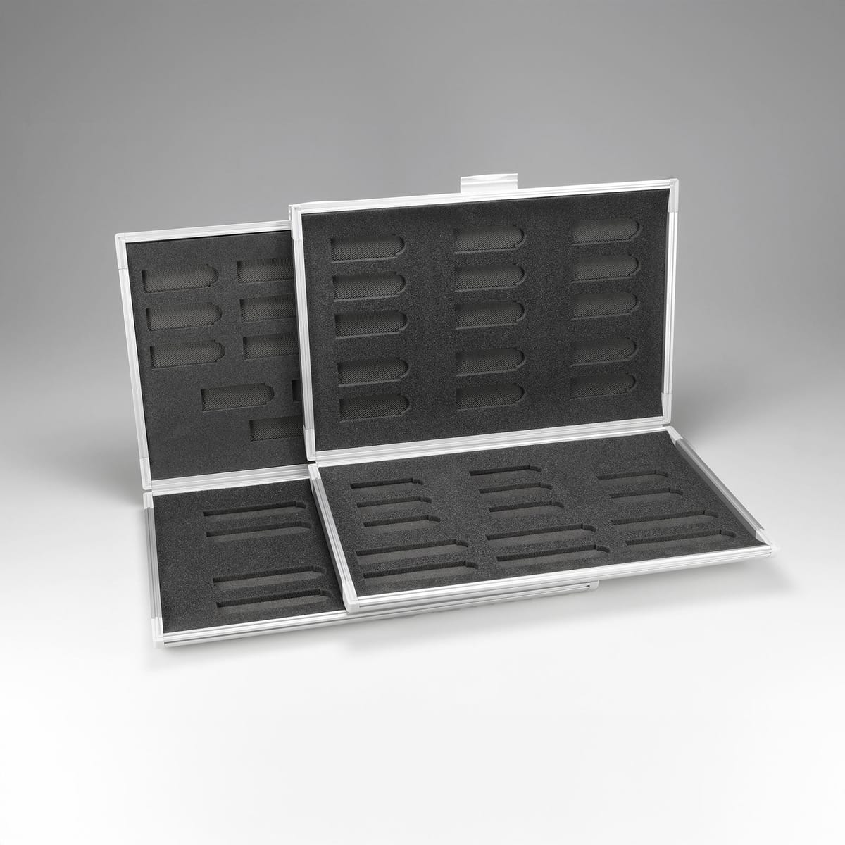 Aluminiumkoffer Formenkarte – Shofu Dental, Farbringe, Farbskalen, Zahnschränke