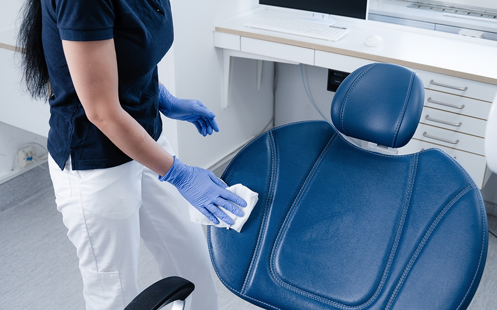 ViroSurf Zero Wipe dental chair – Topdental Products Ltd., Surface Disinfectants & Cleaners