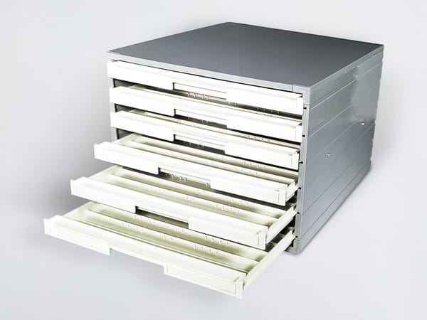 Zahnschrank